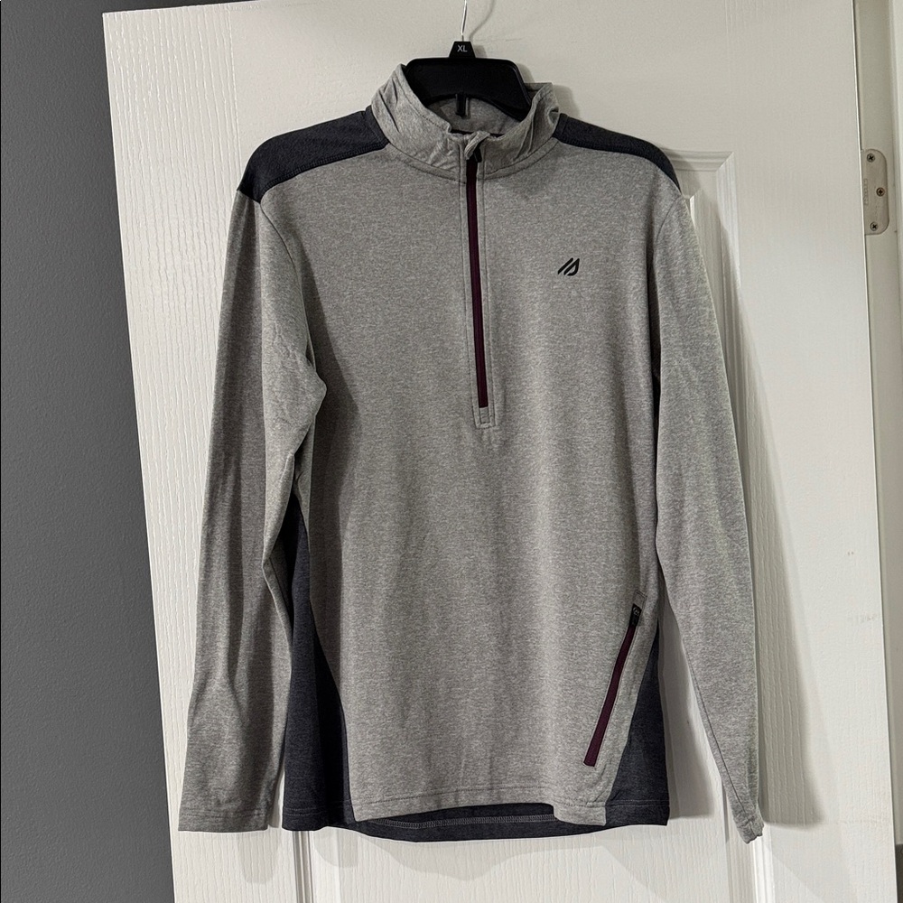 Eddie Bauer Gray Long Sleeve 1/4 Zip Mock Neck Pullover Size Small NWT